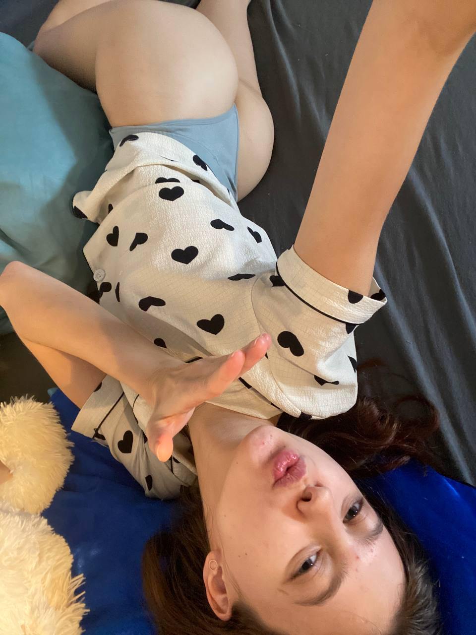 A cozy shot with Your princess — straight from Dookie di Cascias